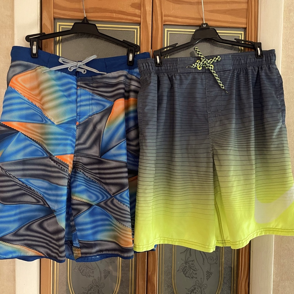 Nike, Swim Trunks 2prs, Size M